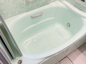 バスルームリフォーム高齢者も入りやすい、バリアフリーのお風呂